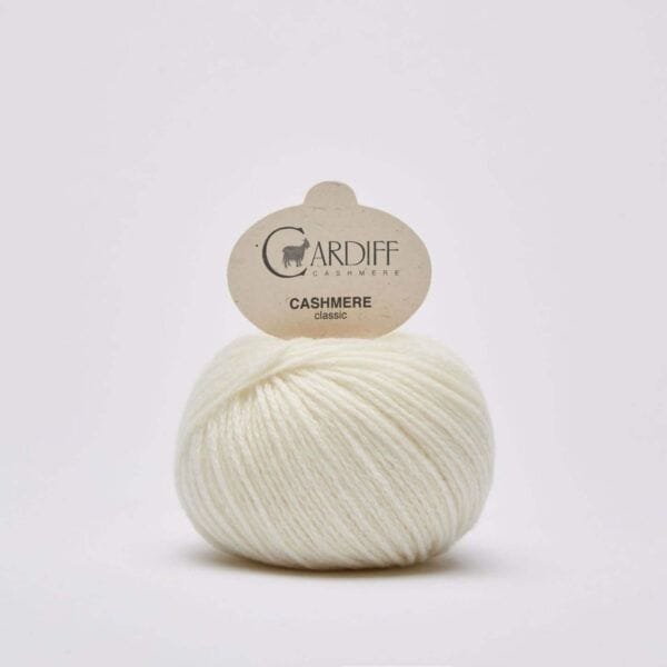 cardiff cashmere classic natūrali balta