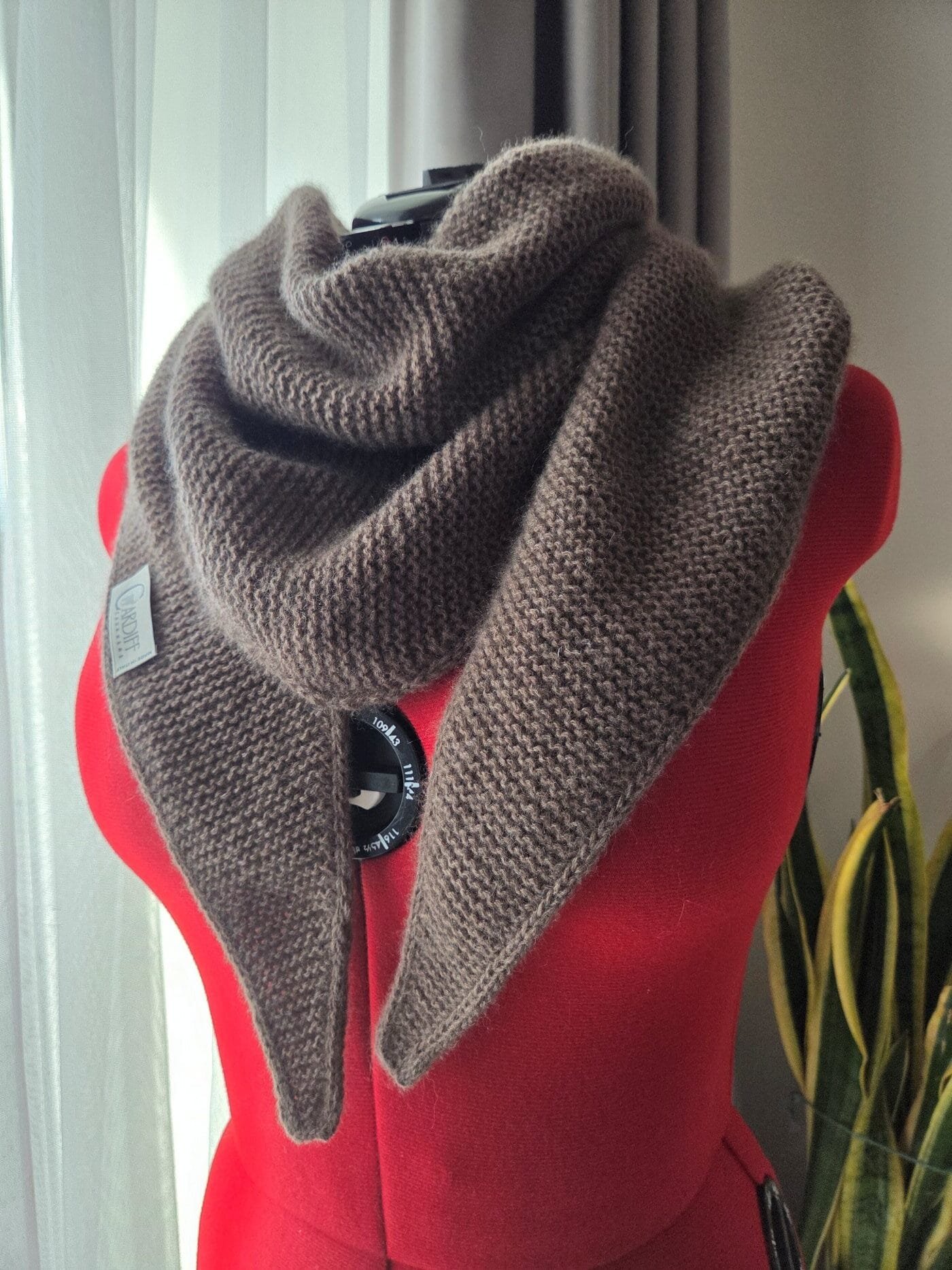 Cardiff Cashmere CLASSIC (100% kašmyras) 1 salikas rotated