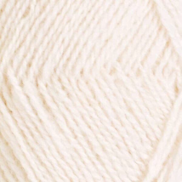 rauma garn finull natūrali balta priartintas