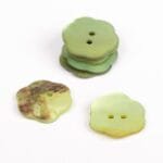 drops perlamutrinės sagos žalia gėlytė