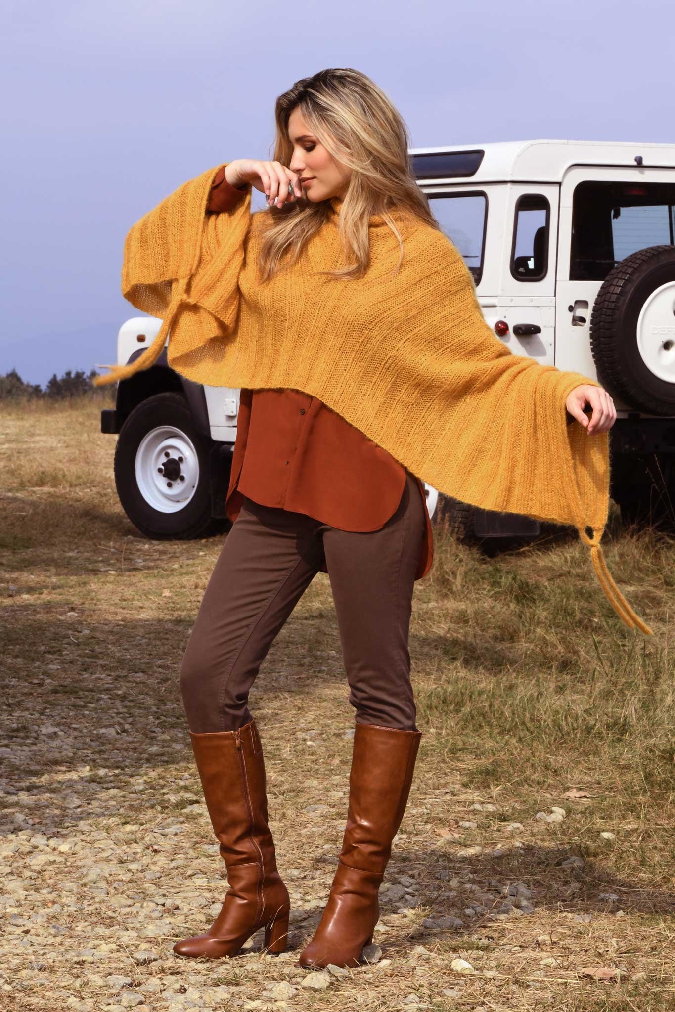 Lana Gatto SILK MOHAIR (mohera, šilkas) 1 soft short poncho AW23 24